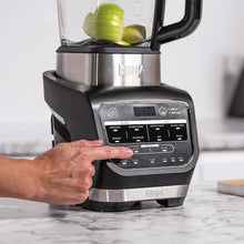 Load image into Gallery viewer, Ninja Foodi Mixeur &amp; Soupe, 10 Programmes Auto-iQ, Verre 1.7L, Mixeur Chaud et Froid, Elément Chauffant Intégré, Programme de Nettoyage et Brosse, 1000W, Noir HB150EU