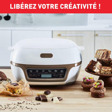 Load image into Gallery viewer, Tefal Machine à gâteaux, 5 programmes automatiques pour réglage, 1 mode manuel, 3 moules flexibles, 1 grand moule en acier revêtu, Compatible avec moules Crispybake, Cake Factory+ KD802112