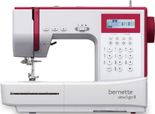 Load image into Gallery viewer, Bernette Sew&amp;GO8 Machine à coudre ordinateur avec 197 programmes de couture, bras libre, écran multifonction, couture, patchwork, matelassage, White