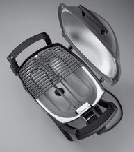 Load image into Gallery viewer, Weber Q1400 Barbecue électrique avec support, surface de cuisson 43 x 32 cm, nomade, grille en fonte émaillée divisée en 2 parties, couvercle et cuve en fonte d'aluminium - Gris foncé (52020853)