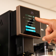 Load image into Gallery viewer, Cecotec Machine à Café Superautomatique Cremmaet Compactccino Black Rose, 19 bars, Réservoir à lait, Système Thermoblock, 5 niveaux de mouture, Réservoir à café 150g
