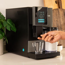 Load image into Gallery viewer, Cecotec Machine à Café Superautomatique Cremmaet Compactccino Black Rose, 19 bars, Réservoir à lait, Système Thermoblock, 5 niveaux de mouture, Réservoir à café 150g