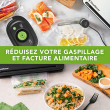 Load image into Gallery viewer, FoodSaver FFS005X Machine sous Vide avec Compartiment de Rangement pour Rouleau et Cutter, Fonction Pulse pour Aliments Fragiles, Inclus Accessoires et Sacs de Mise sous Vide Assortis